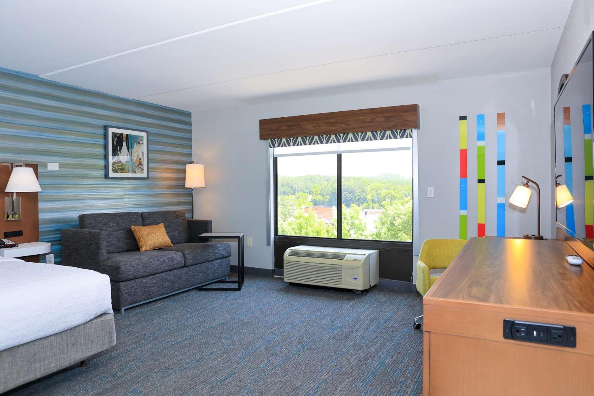 Hampton Inn Atlanta-Canton Exterior photo
