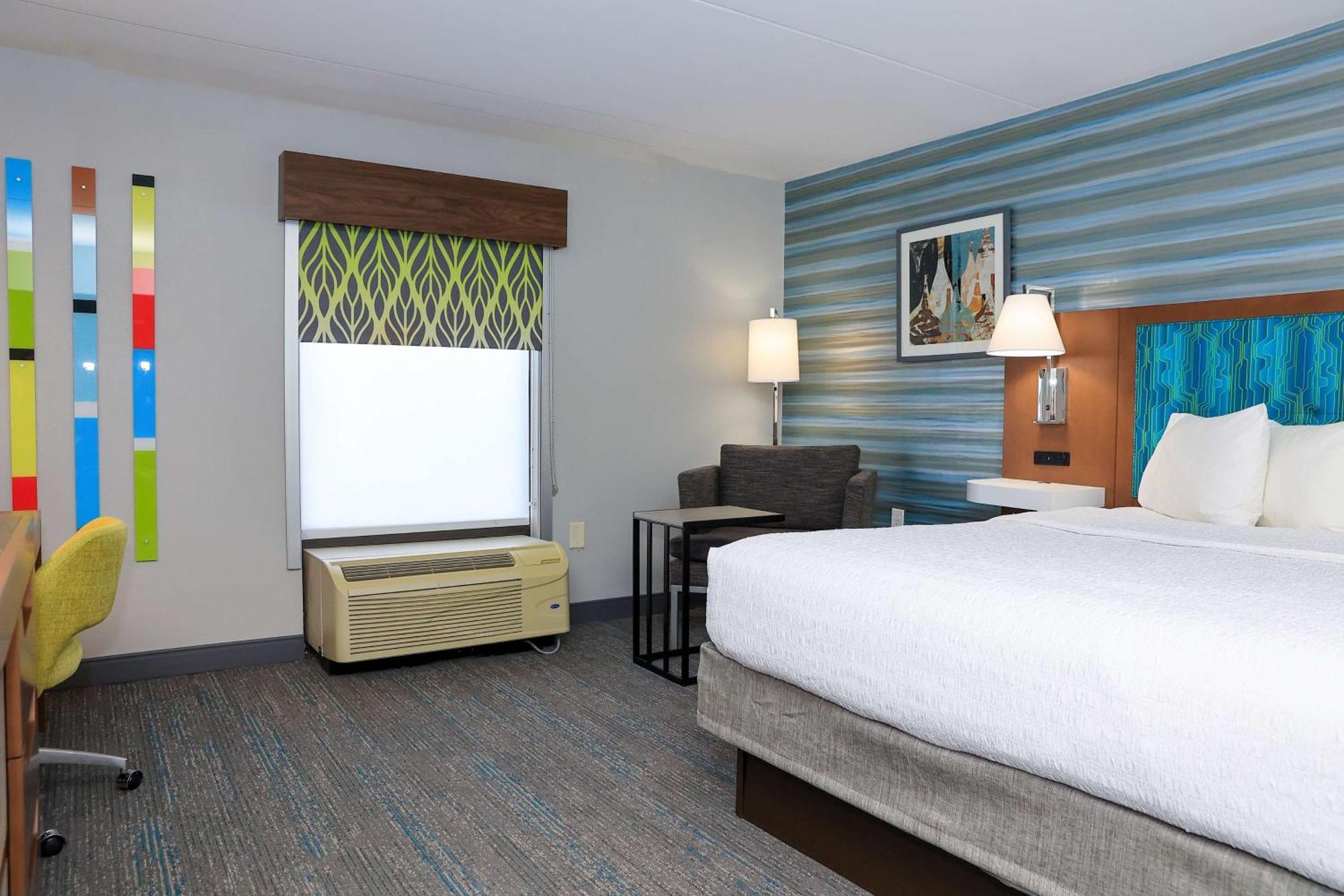 Hampton Inn Atlanta-Canton Exterior photo