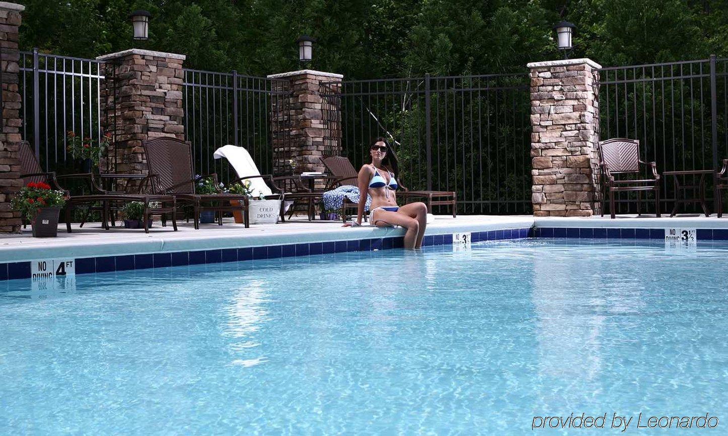 Hampton Inn Atlanta-Canton Facilities photo